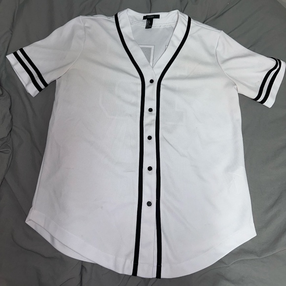 Button-down Oversized Jersey - US S - Unisex - Black - White - Forever 21 - Picture 1 of 11